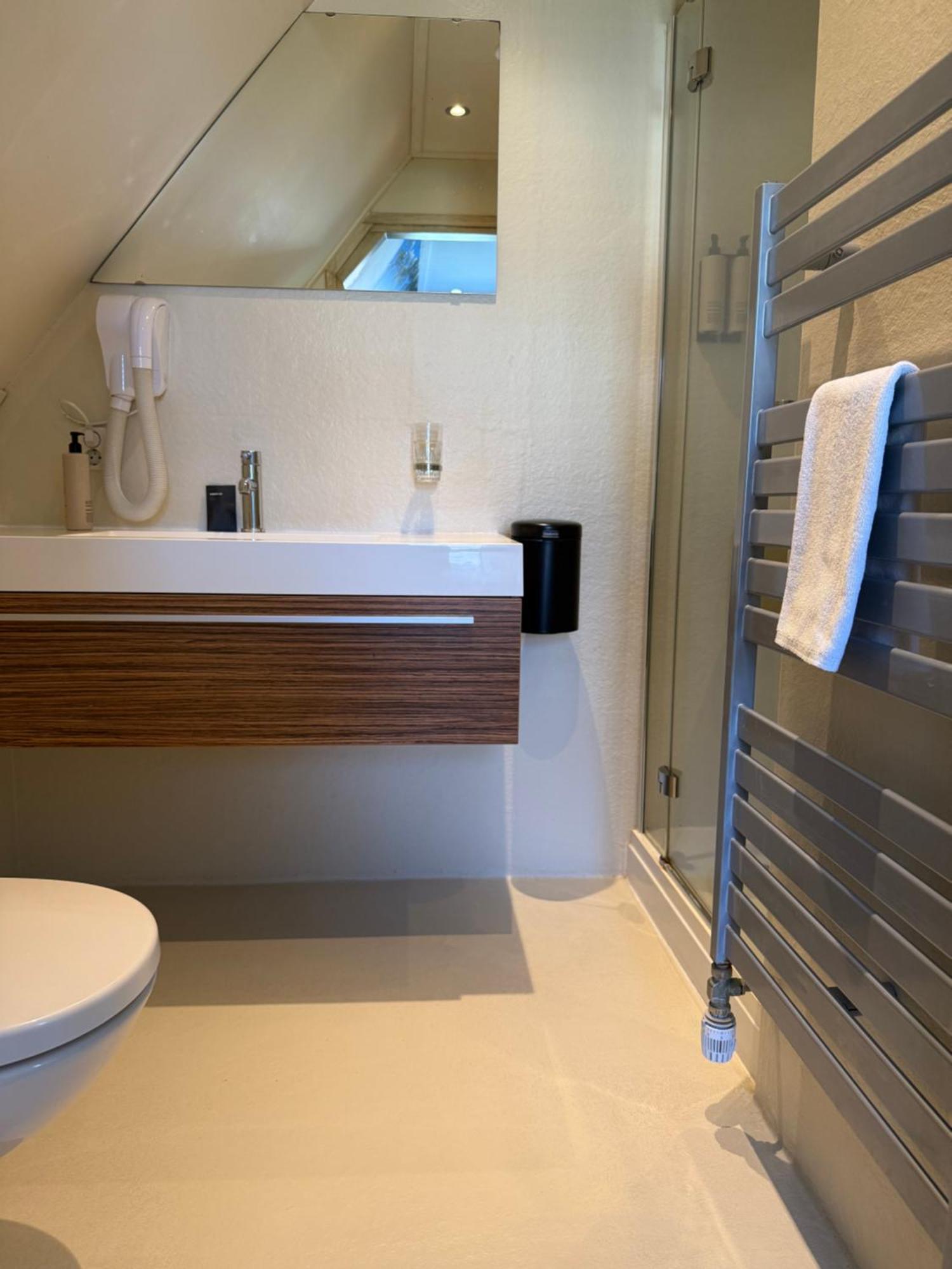Hotel Bij Hen Op Ameland Hollum  Zewnętrze zdjęcie